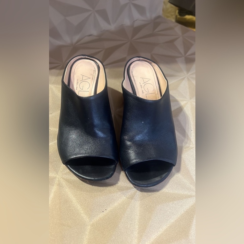 AGL Elegant Black Leather Mules size EU36